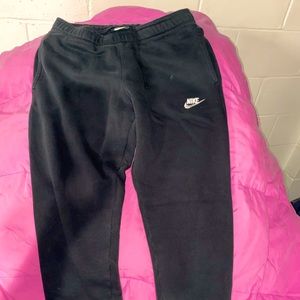 Nike men’s jogger